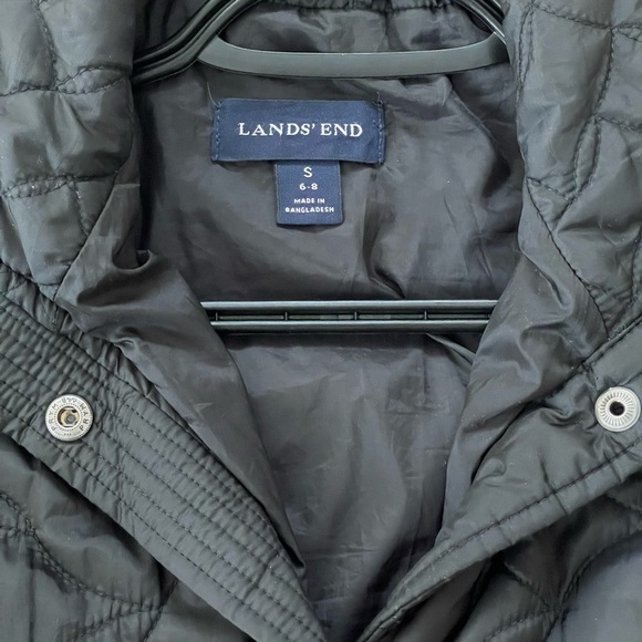Lands End Coat - Picture 2 of 10
